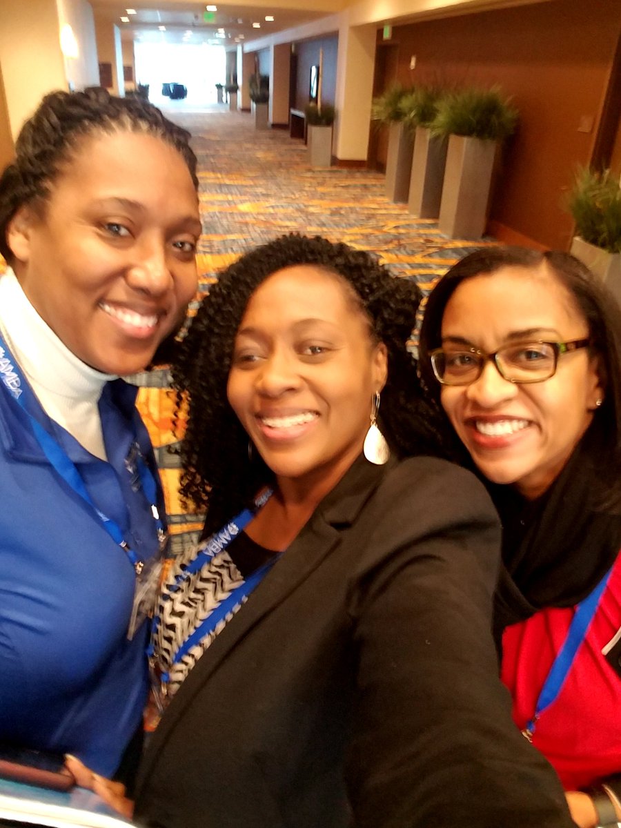 BrittonAWayne's tweet photo. Wayne Elementary Principals representing at #iasp2017 conference! @WayneTwpSuper @dmurff5 @DrAngieLewis @CheriODay https://t.co/OcoA3mlH7U