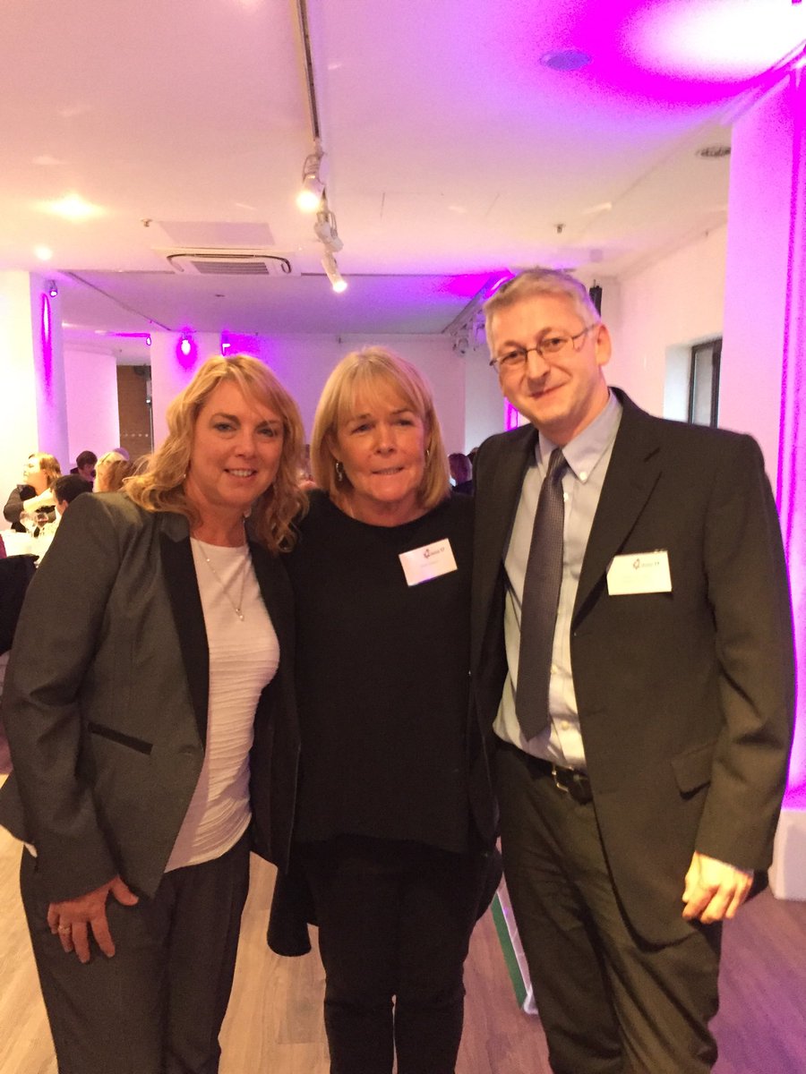 robertwestgate3's tweet photo. @CarlisleHealth #ourhealthheroes Workforce Planning Team of the year (Bronze Award). Thanks to all our staff for their creativity &amp; hard work. https://t.co/MXFn7nWg7p