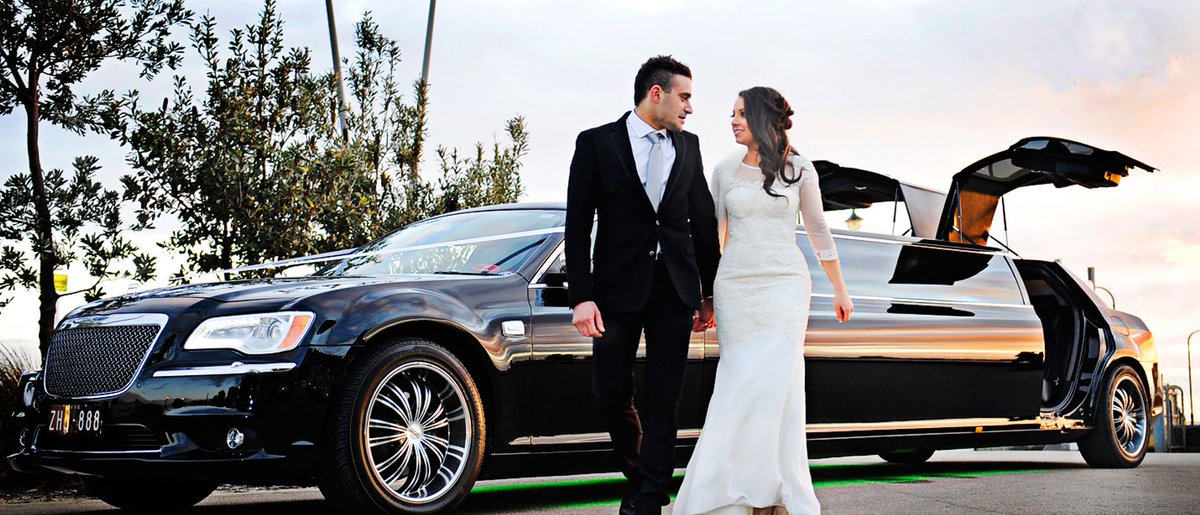 TaxisTelegram's tweet photo. Qué tener en cuenta para el alquiler de coches con chófer para bodas https://t.co/8iGhZQoW9H https://t.co/JAHU17GVXM