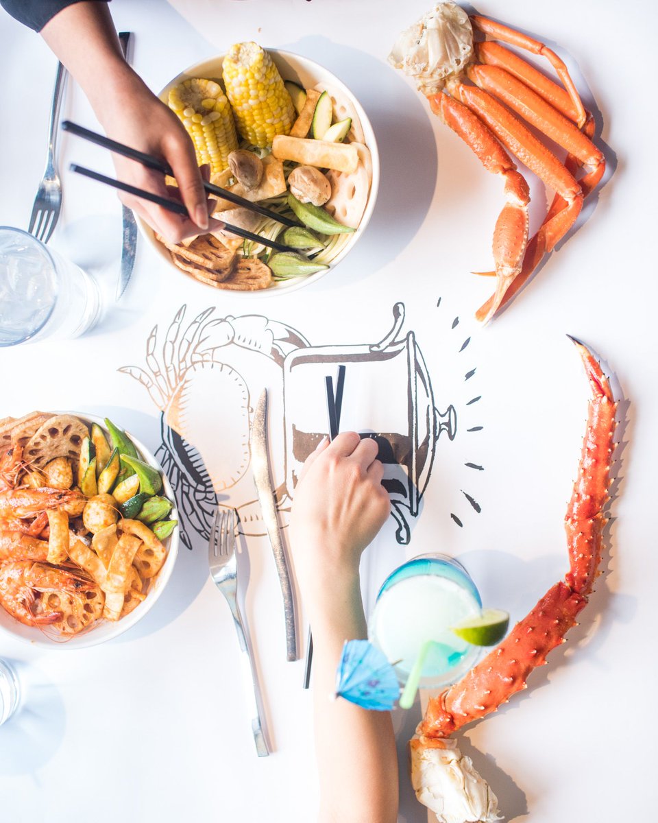 Does your hanger have you feelin' crabby? We can take care of that! With a variety of delicious plates to choose from, Hooly Crab's got you covered. 👌