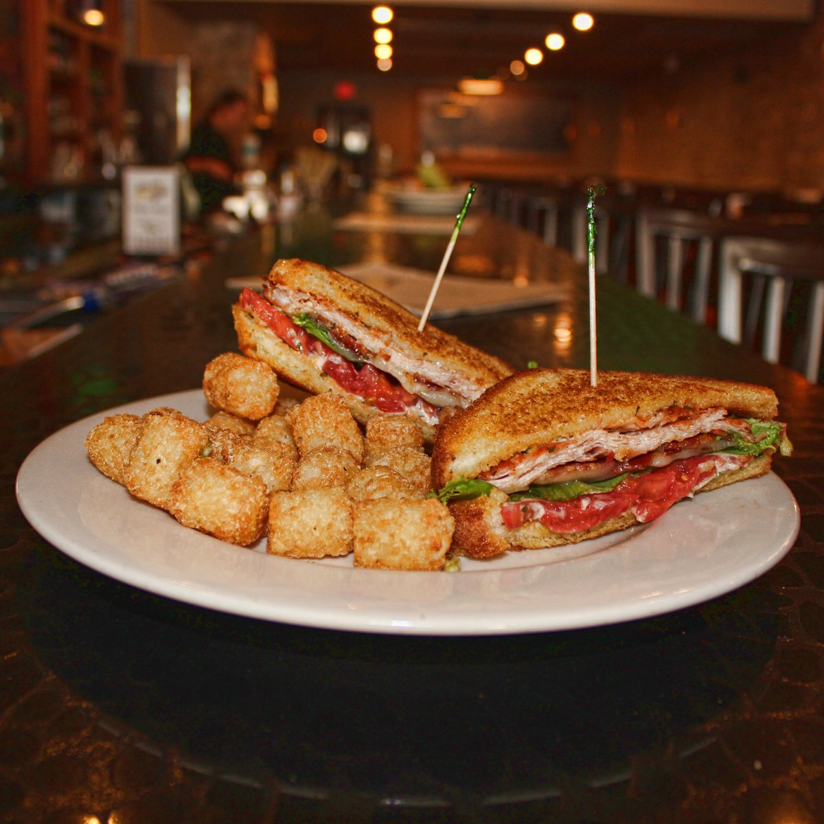 TheHutMHK's tweet photo. BLT more like BLE...best lunch ever🤣 #WhoDatHut @DowntownMHK https://t.co/ws6wfKGwG4