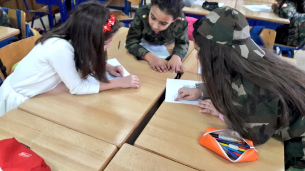 samah_hosna's tweet photo. A healthy #social_life is found only, when the mirror of each soul reflects the image of a helper .
#community_helpers
@MakAishaSchool https://t.co/jGAoc7kd9c