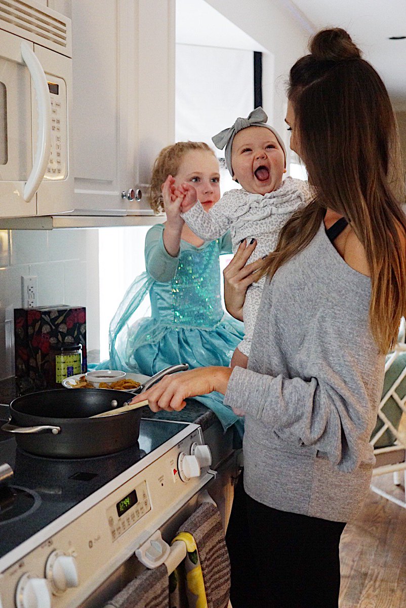 Looking for an easy + healthy weeknight dinner recipe? Oh and let me also mention that I have half of the ingredients delivered to my door (#momwin) with <a href="/Jet/">JET</a> ! #uniquelyj #partner 
styleyoursenses.com/easy-weeknight…