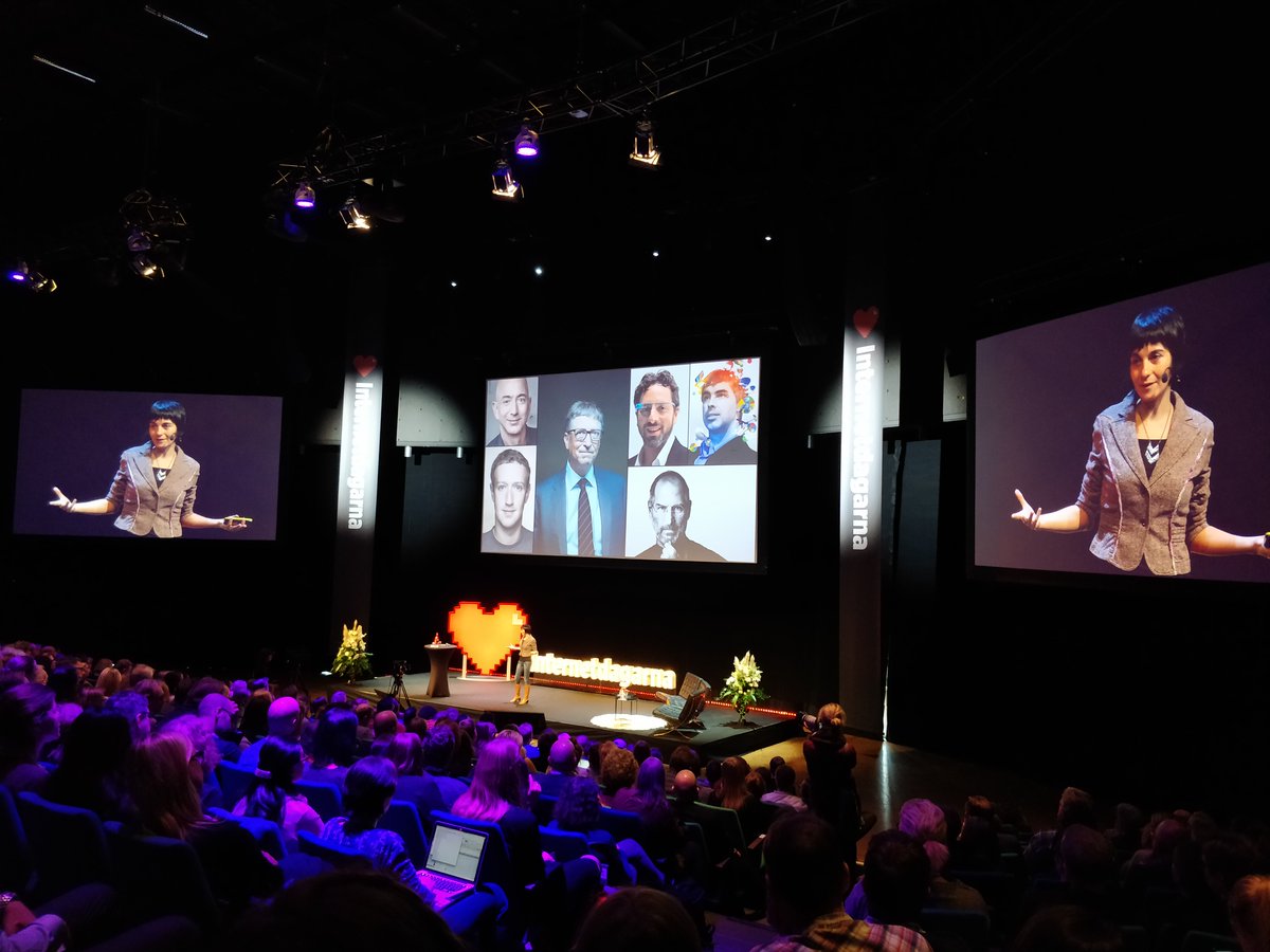 dynamister's tweet photo. Tack för två givande dagar på Internetdagarna. Vi valde inriktning mot Bitcoin ena dagen och GDPR den andra och det har varit givande föreläsningar och väldigt givande kontakter som knutits. #ind17 #IND17GDPR https://t.co/AvUP1CDHwn