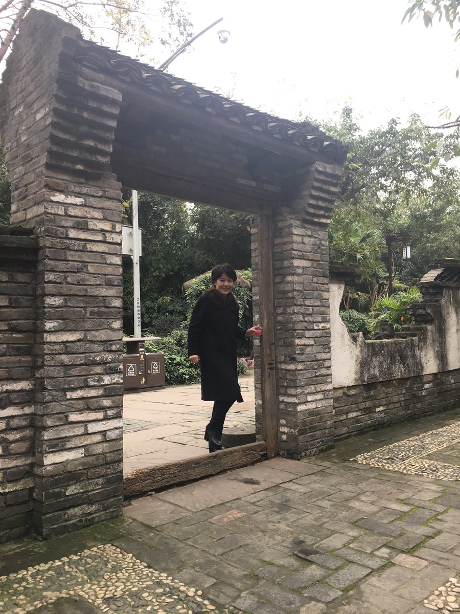 pearlher's tweet photo. 黄龙溪古镇一日游，成都周围好多古镇，洛带古镇、清溪古镇、上里古镇、望鱼古镇………要集邮一样集齐。 https://t.co/fH9TL1SAvX