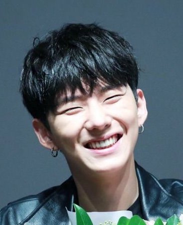 monstaxstuffs's tweet photo. @kihyundaily @mxontheway @mxasquotes @KihyunBrasil ࿐ 💘 the smile ࿐ https://t.co/aKkhR1rezb