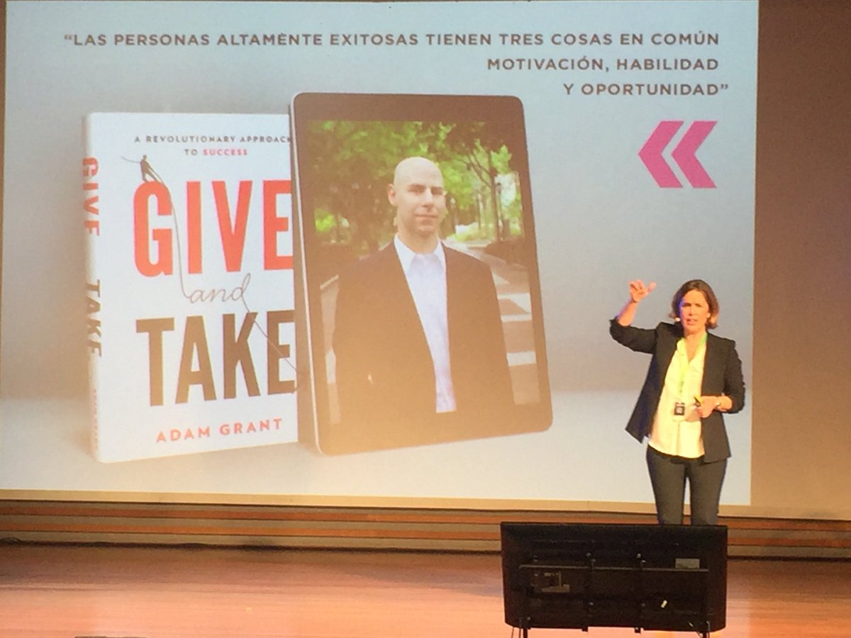 3Adriana23's tweet photo. Las claves del talento con BLANCA LASO, ponencia 🔝✅ #personasexitosas #motivación #habilidad #oportunidad @FETICOoficial #CongresoFetico https://t.co/8ZF2iYXXjM