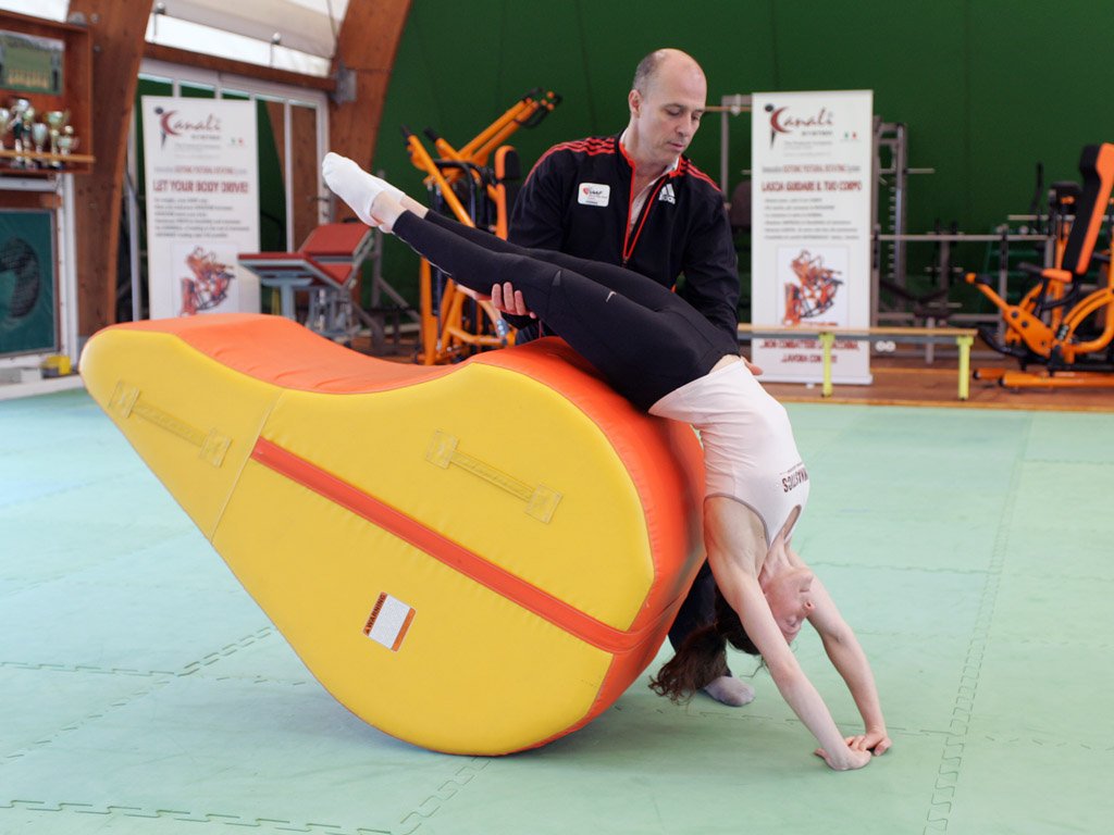 posturaesport's tweet photo. 2° livello #CanaliPosturalMethod ACROBATICA e SUPERALLENAMENTO, 25-26 Novembre, c/o palestra Palloni, p,le della Pace 4, Pilastro di https://t.co/Beb1pxw2pK su: https://t.co/XcmHAP23zj https://t.co/1nQkyCIvf2