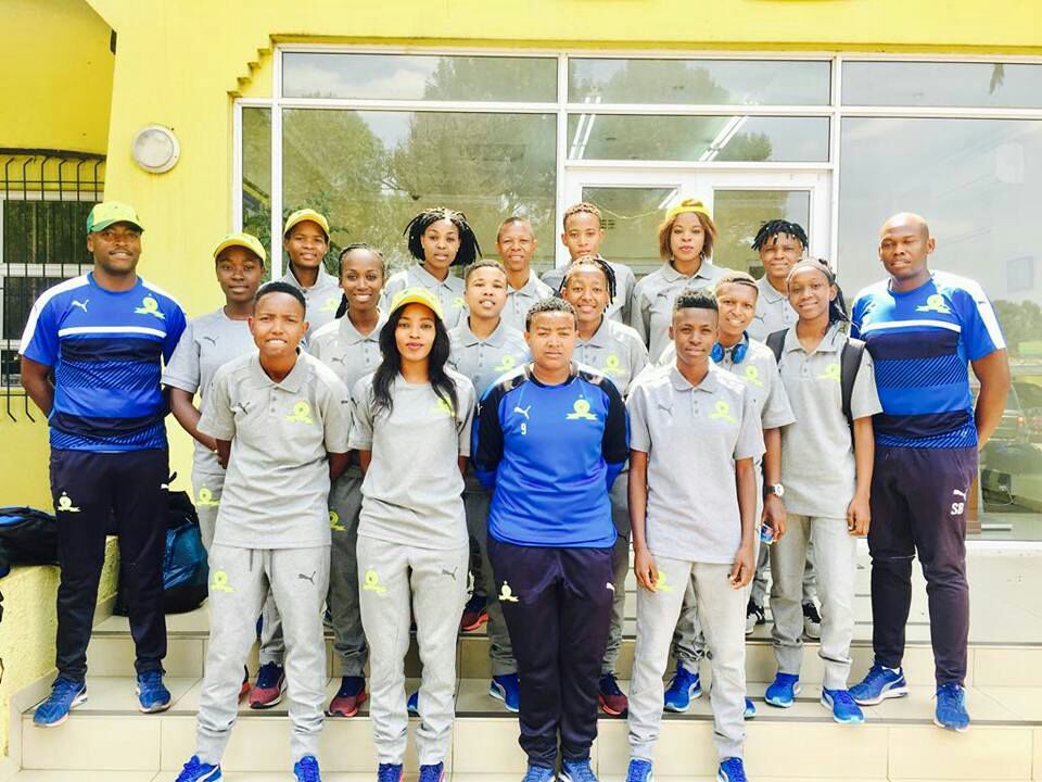 They where robbed of being aknowledge on the day, can we finally say CONGRATULATIONS to the <a href="/SasolLeague/">sasolleague</a> Gauteng CHAMPIONS <a href="/Masandawana/">Mamelodi Sundowns FC</a> 🏅🏆⚽