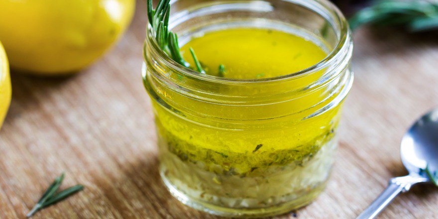 Sunkist's tweet photo. Don't be salty - add flavor to vegetables with fresh #lemon juice and herbs instead. Get more #Salternative tips: https://t.co/nmKX2zxXJu https://t.co/SdEqZiW4Ow