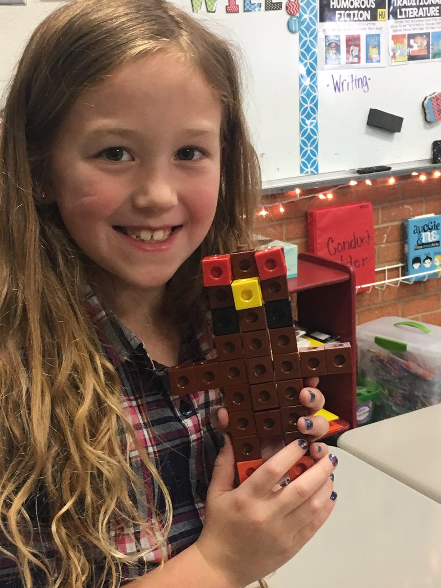 LauraWetzel67's tweet photo. Makerspace Part 2! #FainRocks! @fainrockets @clarisarichie https://t.co/LQ15sTnYmQ