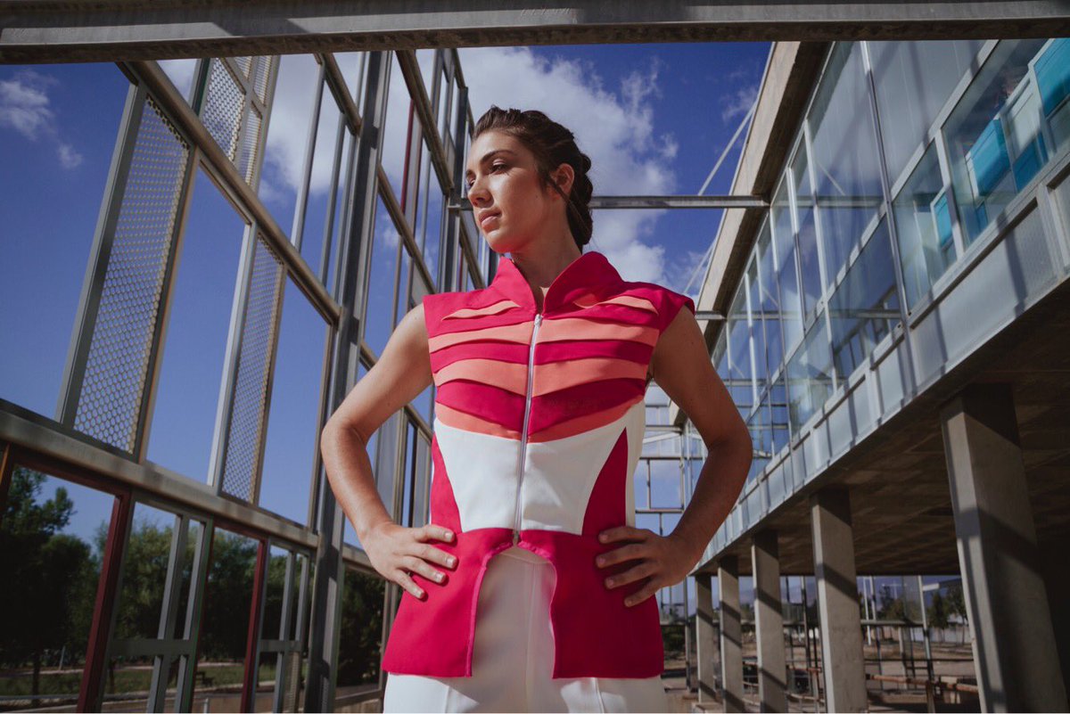 COMMA7_STUDIO's tweet photo. Superposición de tejidos...
#SECUENCIA #design #fashioneditorial #inspiration #parametricdesign https://t.co/xnQLM5QAtU
