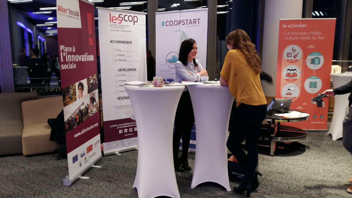 AlterIncubAURA's tweet photo. Retrouvez @AlterIncubAURA aux Trophées de l'#ESS !! 
Avec @Coop_PE @CRESS_AURA @Mag2Lyon @LesScopAURA @grandlyon @oikos https://t.co/qSdNsKFUTE
