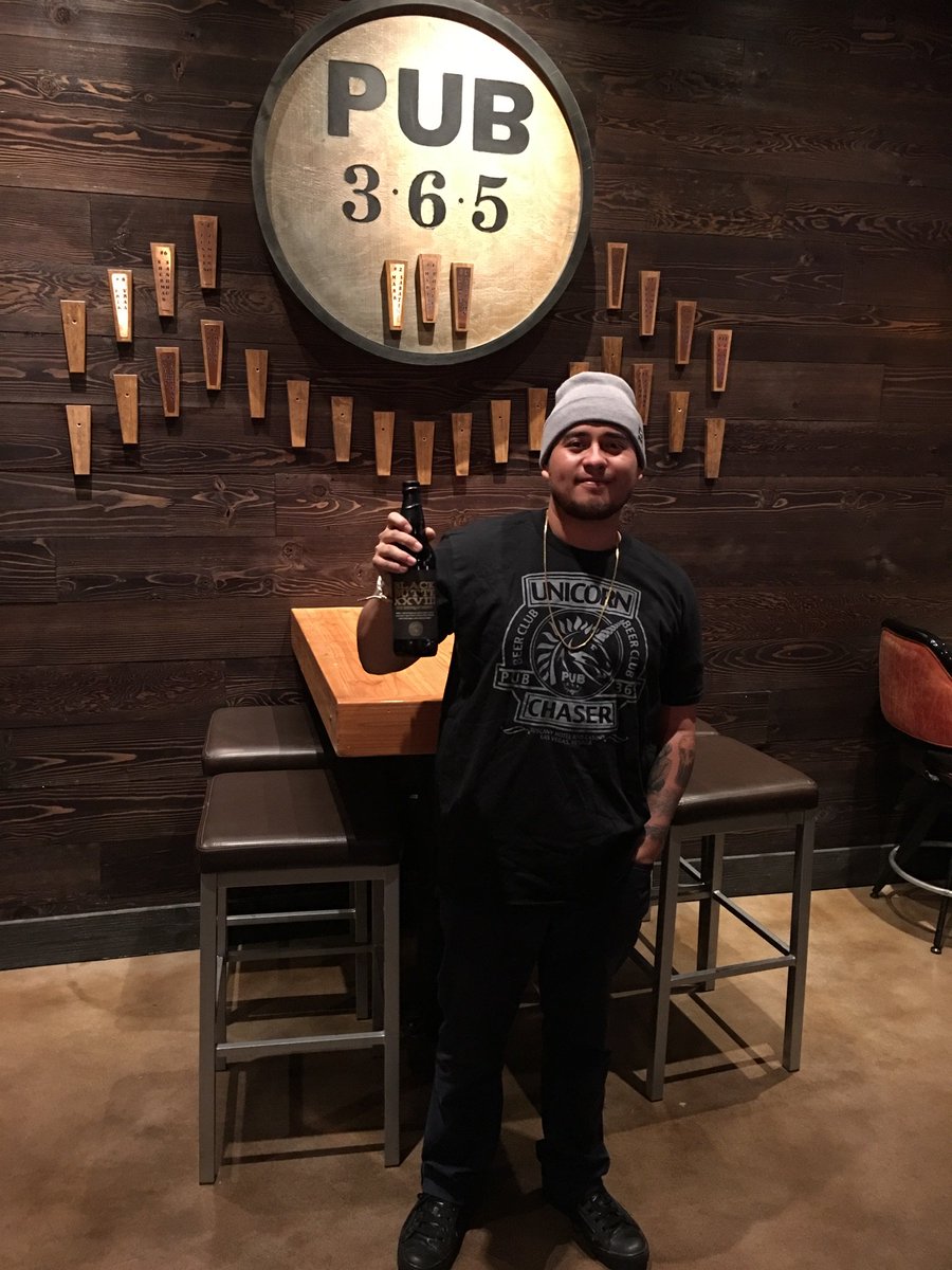Pub_365's tweet photo. We are thankful for Richard, our assistant, who hit his 50 beer mark just recently. DRINK BEER AND GET REWARDED! #belikerichard #clubmembersonly #bestoflasvegas2017 https://t.co/yYgPP8ex44