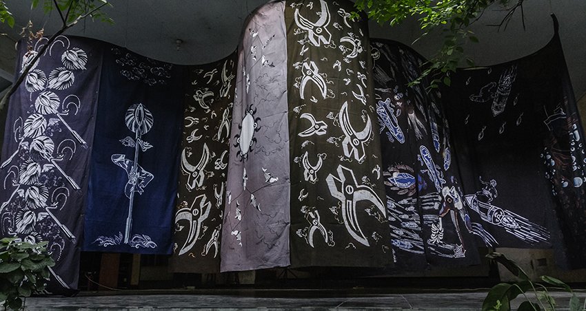 POLA: A cool #batik exhibition at Bangkok's Jim Thompson Gallery. Run till 28 Feb. Check it out! ow.ly/Ujbb30gIdrp