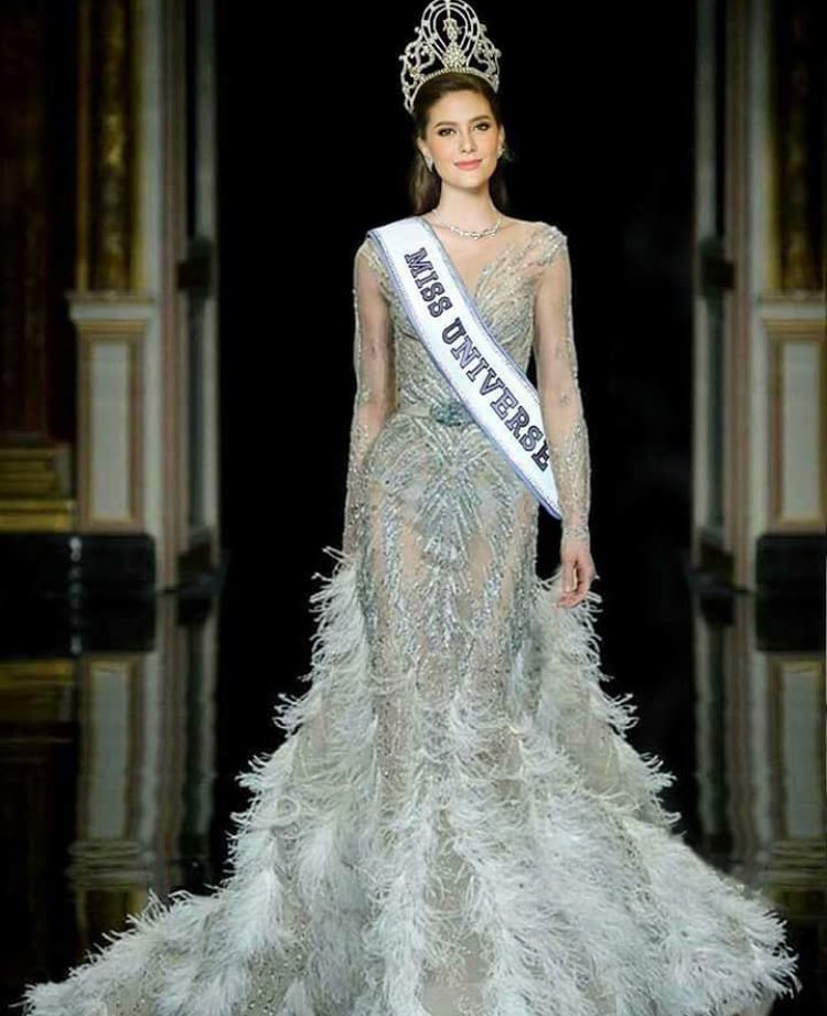v2badgirldamn's tweet photo. ขอแค่มงลงเท่านั้นค่ะ #MissUniverse #Thailand https://t.co/1kXKbvFgJe