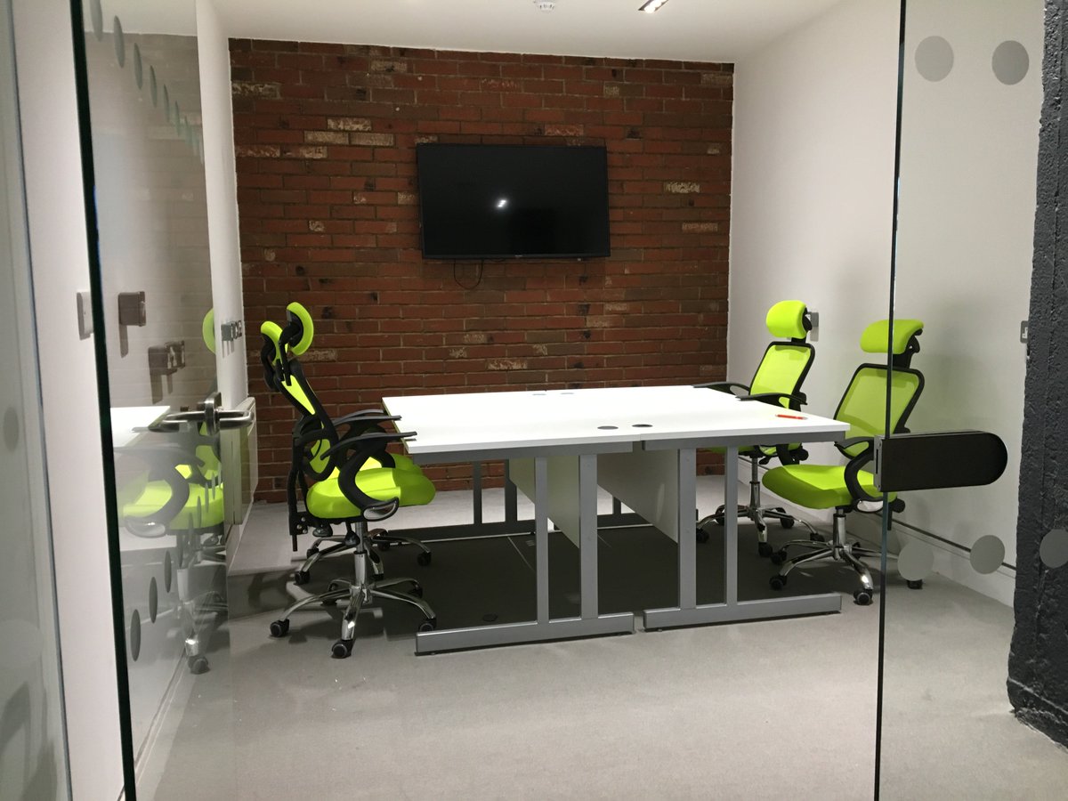 hubsquared2's tweet photo. Cost-effective office space with the flexibility to use as little or often as needed. Select from 1 day, 7 days or unlimited use per month. £60 per day - £450 pcm with all bills included. https://t.co/yri2fYRFg7 @baltictriangle #servicedofficespace #funkyoffice https://t.co/GvhCI12fBu