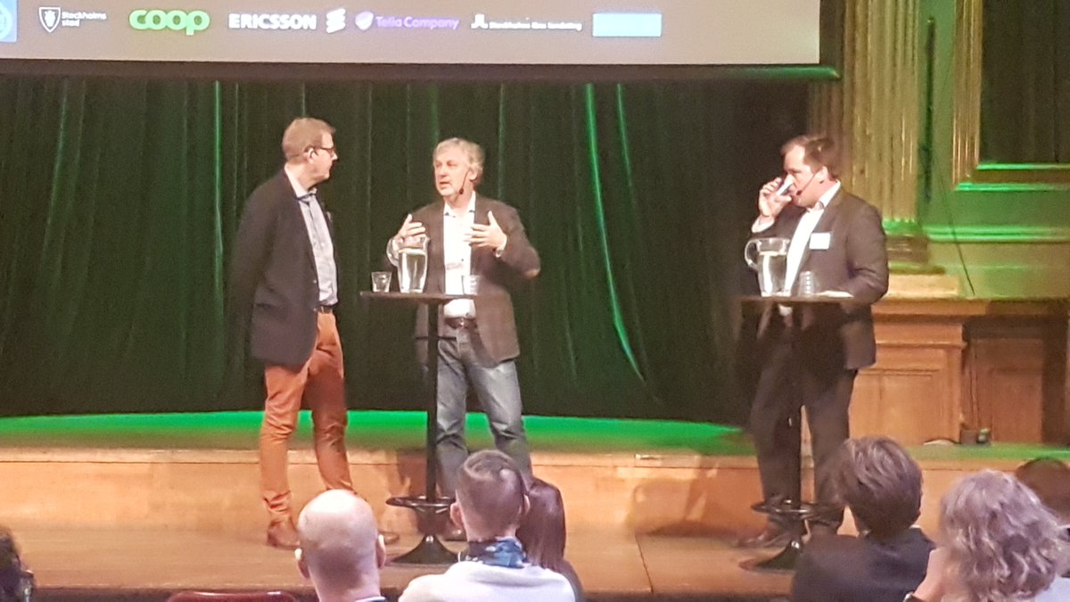 Diskussioner om vad företagens roll är i den miljöstrategiska digitaliseringen #ict4s #digitalisering #miljö #hållbarhet