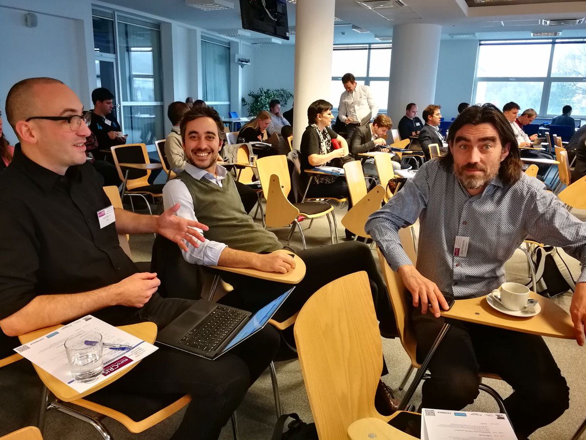 4ScienceIT's tweet photo. There are a British, an Italian and a Swedish guy... :-) #SMMBratislava https://t.co/8BzMF06PqC