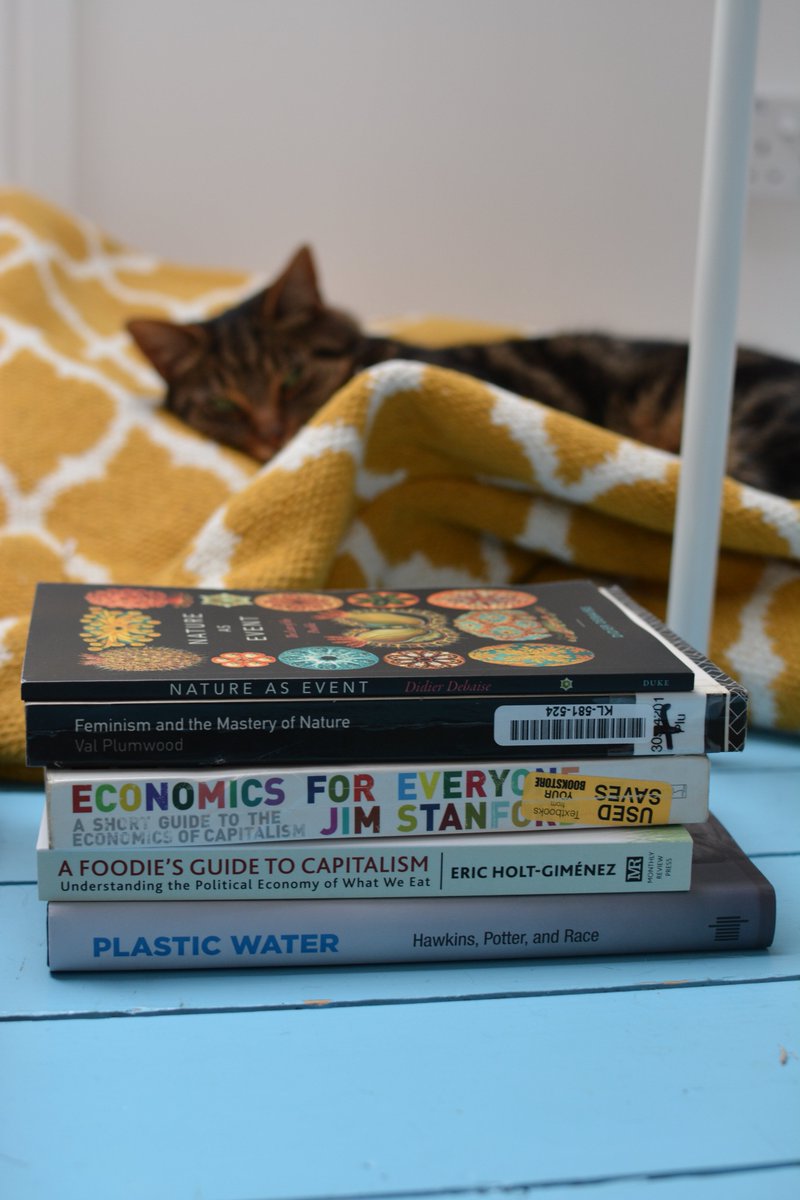 Anna_K_speaking's tweet photo. This is the problem with going to a really good conference, you come back and there are all these books you now absolutely HAVE to read! 😂Thanks a bunch @KCE2017 #kce2017 😜 https://t.co/ApEhgwCofi