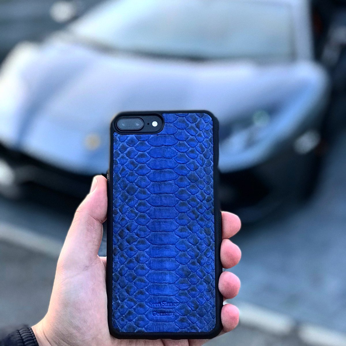 SinnerSven's tweet photo. iPhone 8 Plus in Blue Python 🐍 by Sven Sinner. https://t.co/jl03eGrQu5 #luxurylife #luxury #goodlife #luxurylifestyle #fashion #vip #millionaire #style #ferrari #iPhone #Hublot #Billionaire #CEO #supercar #Lamborghini #Rolex #AMG #bugatti  #Mercedes #maybach #bentley #lifestyle https://t.co/bkteleNAHi