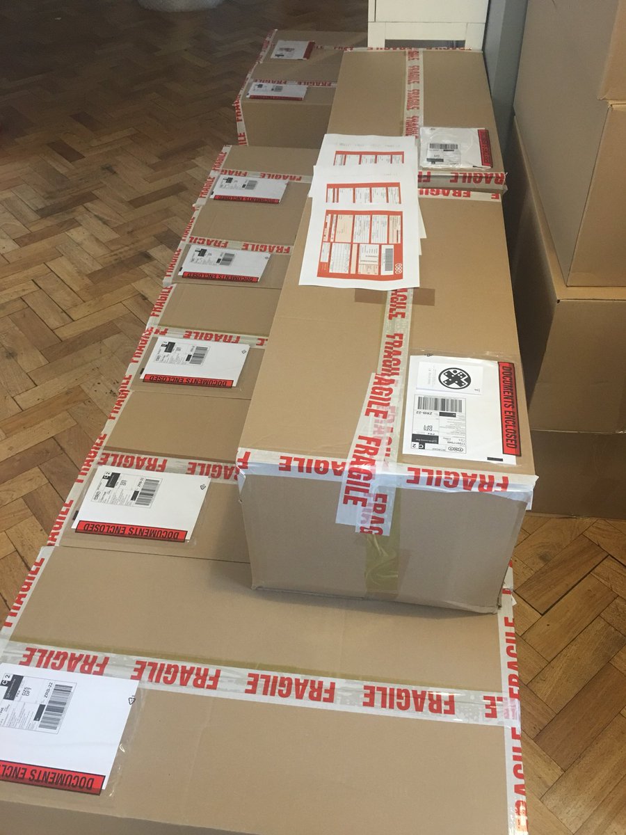 Janet_Sparky's tweet photo. Office has turned into a delivery firm. #brightspark https://t.co/lN9I8ddm10