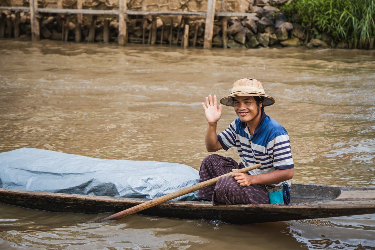 OpenDoorsUK's tweet photo. In #Myanmar, 28 on the #WWList, you might greet someone by saying 'ming-gah-lah-bahr' ๐โโ๏ธ๐๐ฒ๐ฒ#WorldHelloDay https://t.co/4PrAZfhWEJ