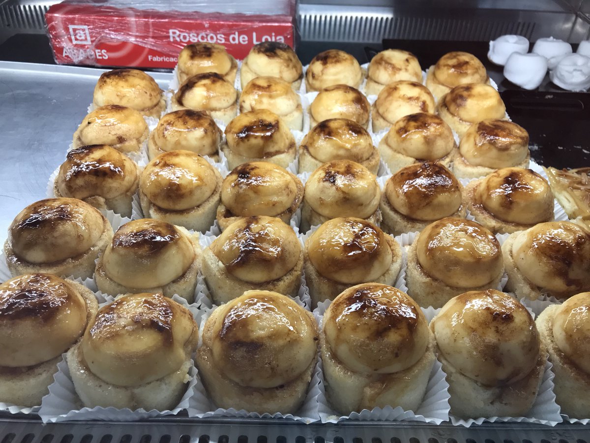 travelbybwd's tweet photo. #Piononos from #Granada #Spain created by an #Italian immigrant in the 19th century as a homage to #PopePius #TastingEurope #InsightVacations #InsightMoments #Best1111 #BWD #TheManInTheFrontSeat https://t.co/WS3yZSB2yG