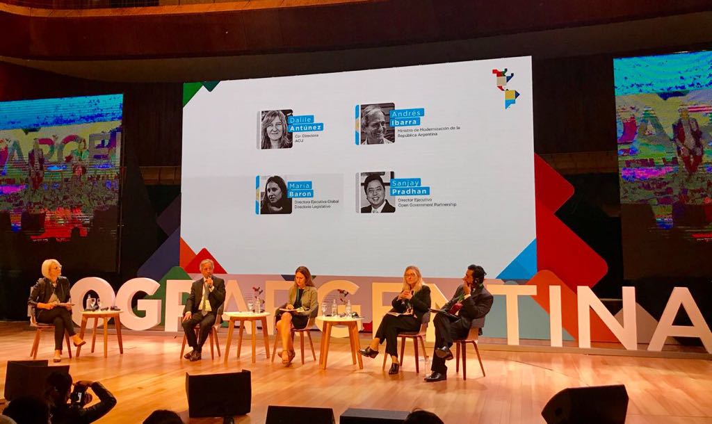 BuenGobierno_mx's tweet photo. Asistimos al Encuentro Regional de las Américas de la Alianza para el Gobierno Abierto en Buenos Aires 🇦🇷, participaremos en los paneles: #ComprasAbiertas, #GobiernoAbiertoyAgua y avances #OGPMexico. #OGPArgentina https://t.co/uHxisPCupV