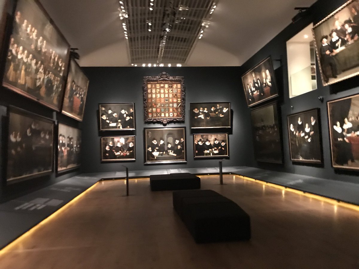 atabix's tweet photo. Vandaag leuke ontbijtsessie #hermitage https://t.co/PhMu3MC46g