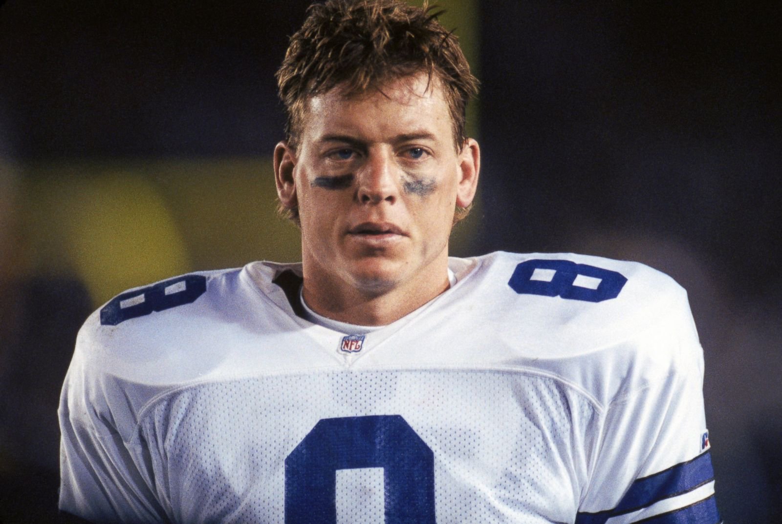 Happy 51st birthday to legend Troy Aikman!!!    