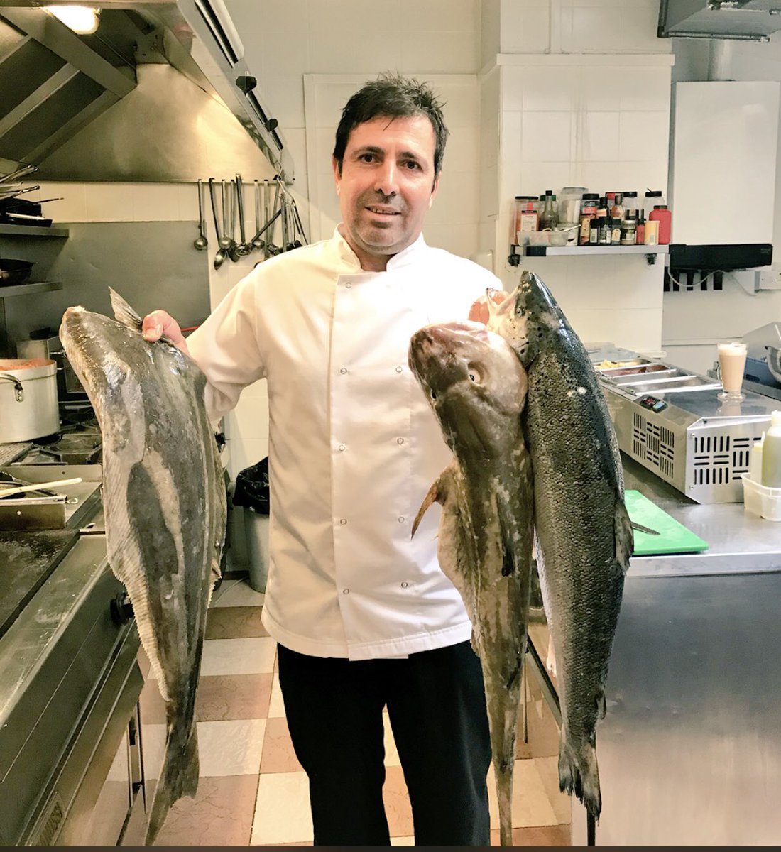 MatthewsKitche's tweet photo. The beauty of the fish #Peterheadcod #Salmon, Atlantic #halibuts arrived this morning #matthewskitchen #crouchend #fish #tuesday https://t.co/FgBmkOKA2M