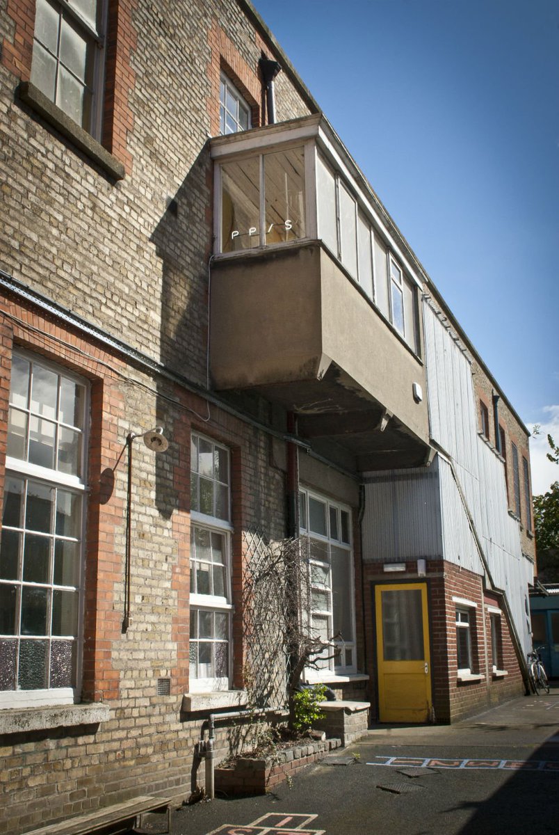 We have three more guided tours on Saturday. All are free for anyone who would like to come along. 12.30pm: The Coombe Tour. Meet: Kevin Kavanagh Gallery. 2pm: Merrion Square Area. Meet: <a href="/ScienceGallery/">Science Gallery International</a>. 3pm: Temple Bar Area. Meet: <a href="/projectarts/">Project Arts Centre</a>. #DGW2017 #DublinGalleries