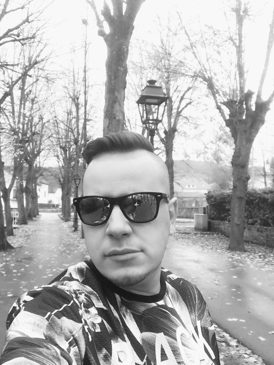 PierreActor's tweet image. I am not an angel, nothing special, make mistakes, am not perfect, not normal but at least I am ..... I myself!

                     😎😎😎😎😎