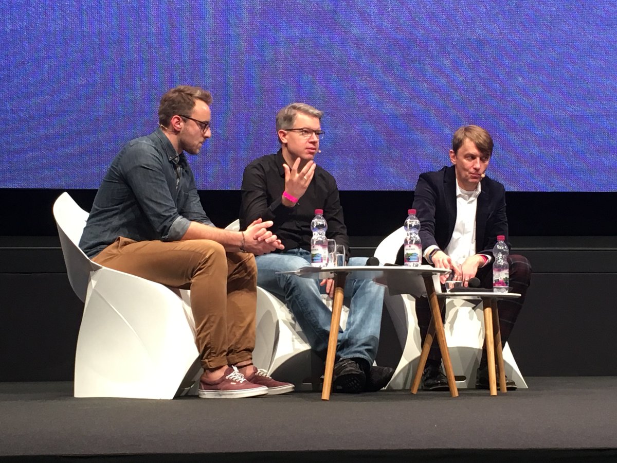 „Ich arbeite sehr gerne mit der #Telekom, weil wir hier auf Augenhöhe diskutieren“ beschreibt der deutsche Gründer, Investor und #DHDL-Juror <a href="/frank_thelen/">Frank Thelen</a> beim #InnoDay17 seine langjährige Erfahrung in der Zusammenarbeit mit der Telekom. ^lr