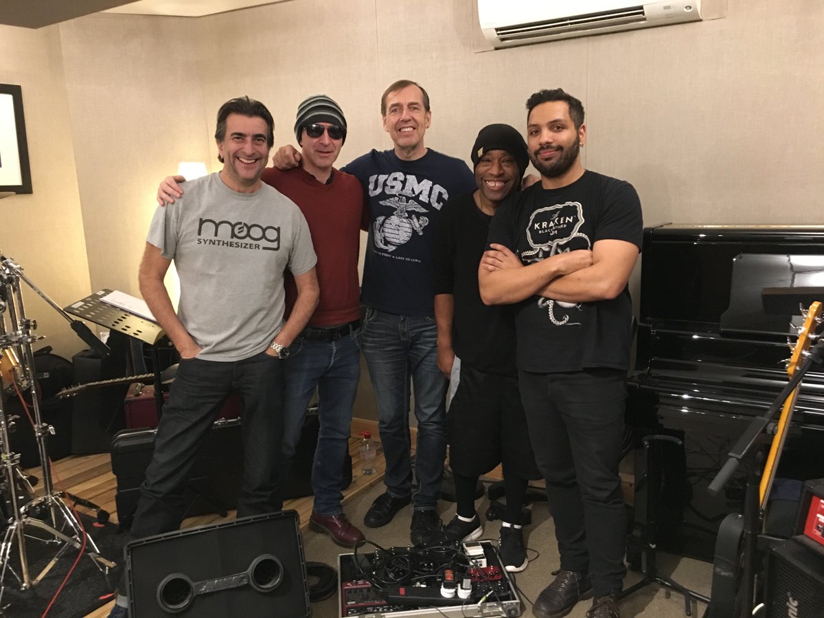 tonybutlertb60's tweet image. Rehearsals yesterday @Organjosh @malxbruce @MarkBrzezicki me #JakeButler @theborderline @PledgeMusic @BigCountryUK #WorldHelloDay #TuesdayThoughts #OurDay #rocknroll