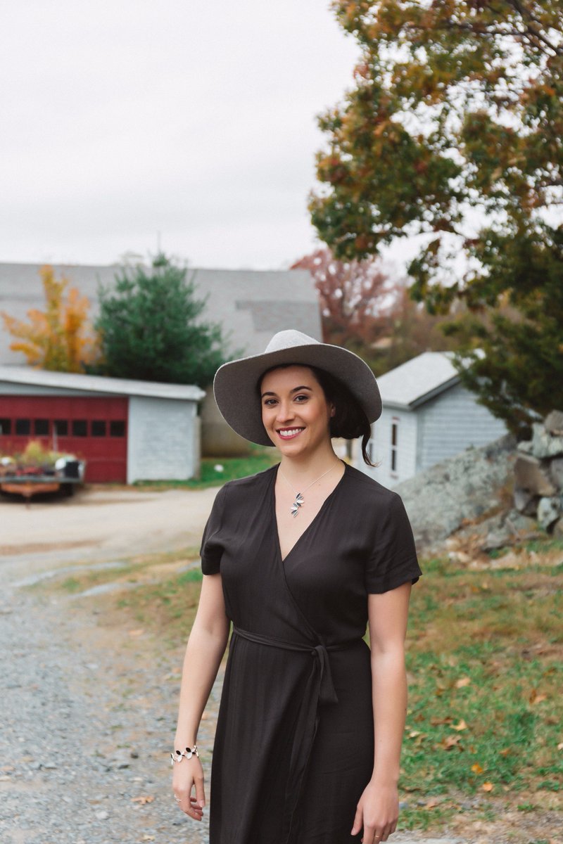 ladyprojectorg's tweet photo. The #LPHolidayGuide is meant to showcase our members in a variety of ways from articles to products they make or sell to a stunning styled shoot! ๐ Browse this year's styled shoot here: https://t.co/D6ZqFCOjbr ๐ธ: @brittanny + Styling by @OliviaRStylist https://t.co/imzZ6Dt5H3