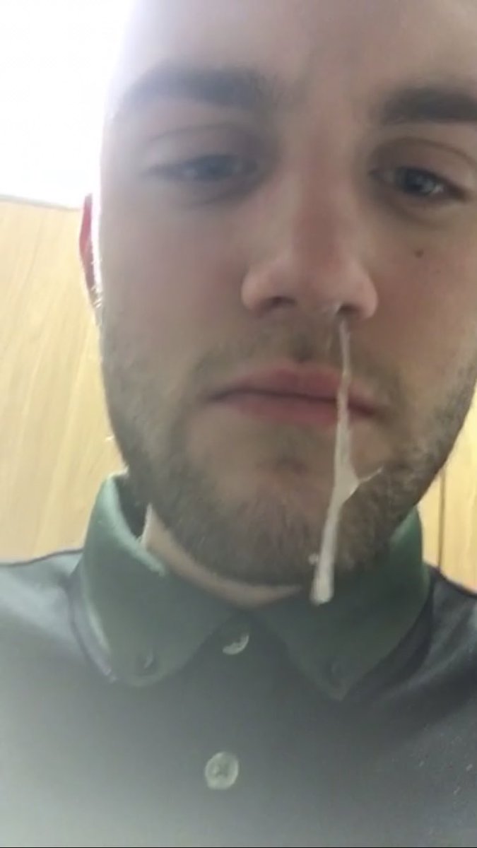 DCH1995_'s tweet photo. Why do my mates send me this... @jaysansby https://t.co/fl1nyh6n19