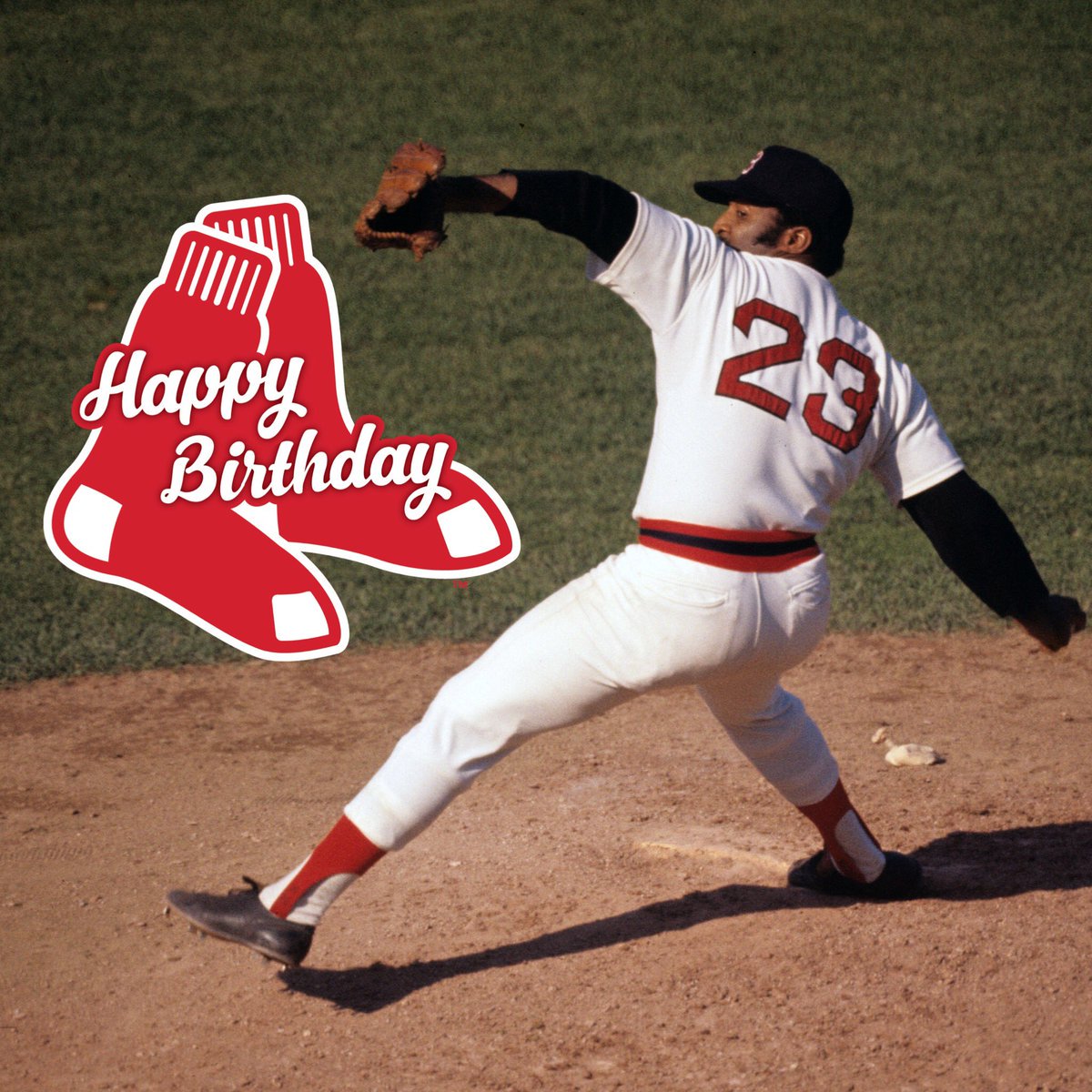 Happy 77th birthday to Luis Tiant! 