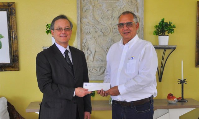 APEDIRD's tweet photo. El Parque Central es un proyecto estratégico de alianza público-privada con el apoyo del sector empresarial, como lo muestran los aportes recibidos por el Banco Popular y la Asociación Cibao de Ahorros y Préstamos. https://t.co/f1xH6u5ApB