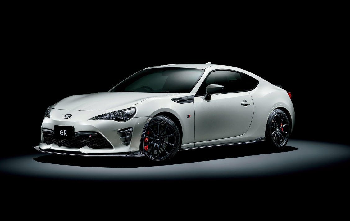 toyota_europe's tweet photo. #Toyota launches #GT86 GR sports car in Japan, in addition to the line up of the "GR" Sports Car Series announced last September.
https://t.co/5zB7QAUB0s https://t.co/wfV7NBI21O
