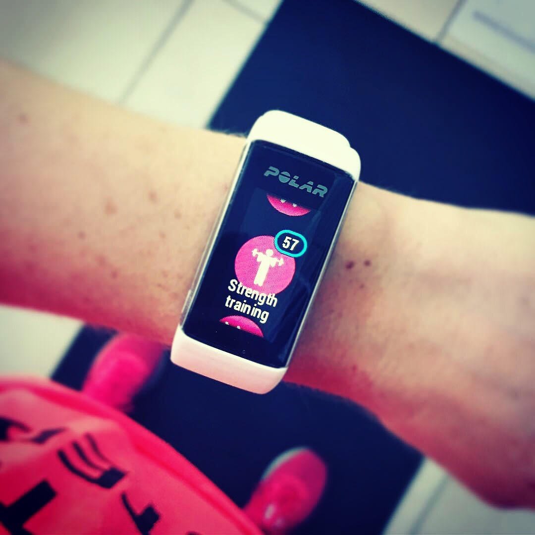 PolarUK_IRE's tweet photo. Why wait until January to make resolutions? 

Strength training ✔️💪 #PolarA370 
(📸: @JaxPougnet) https://t.co/4Znd5WaK75