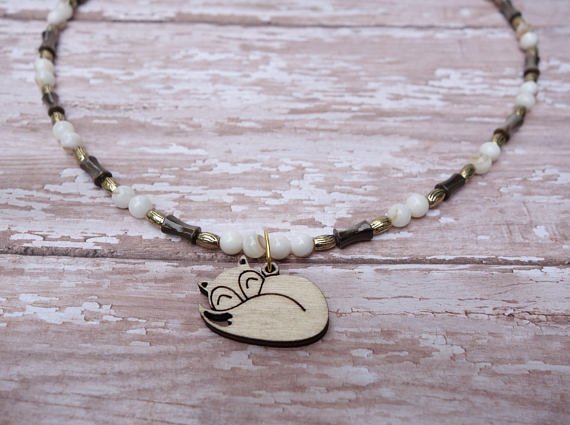 DragonflyElegan's tweet photo. Lovely Woodland Fox Necklace. https://t.co/NwV5kHZYzk #necklace #etsyseller #etsysale #fox #woodland #Jewelry https://t.co/ptivsY2cDa