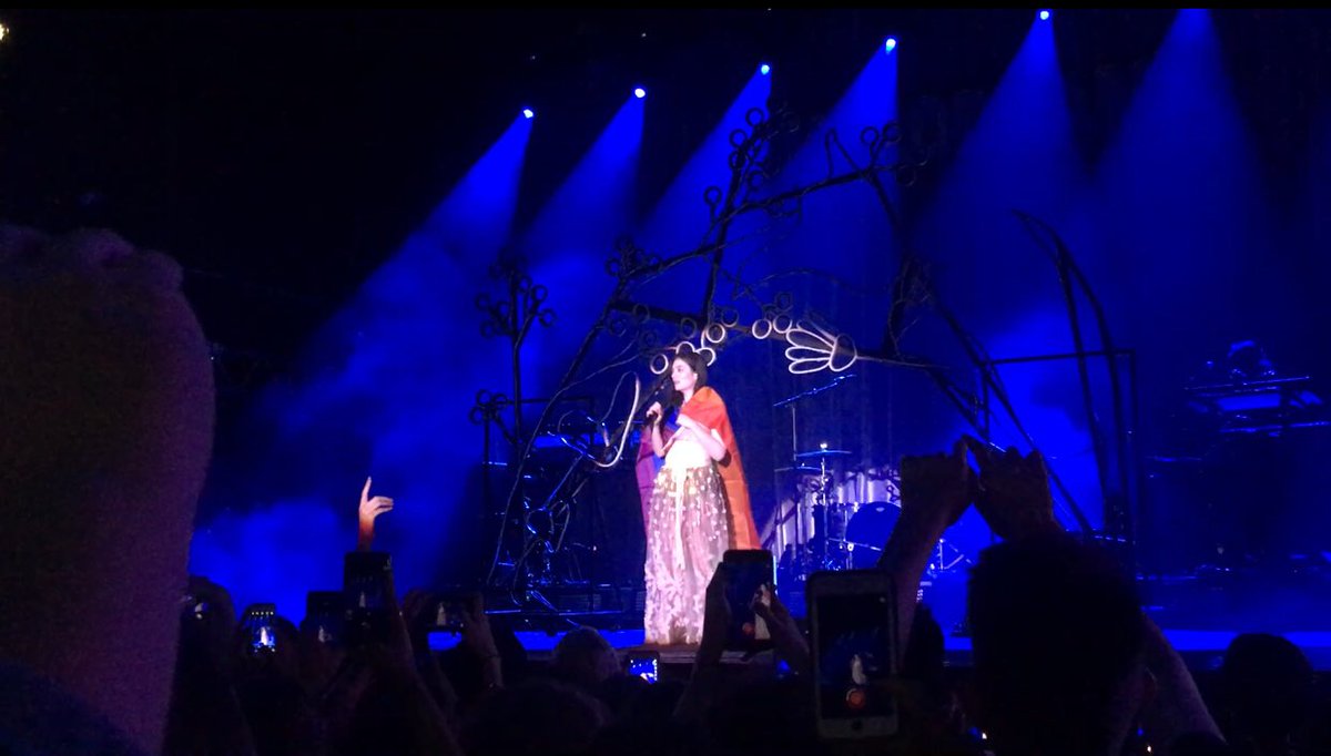 Lorde is amazing 😍😍 #Genius