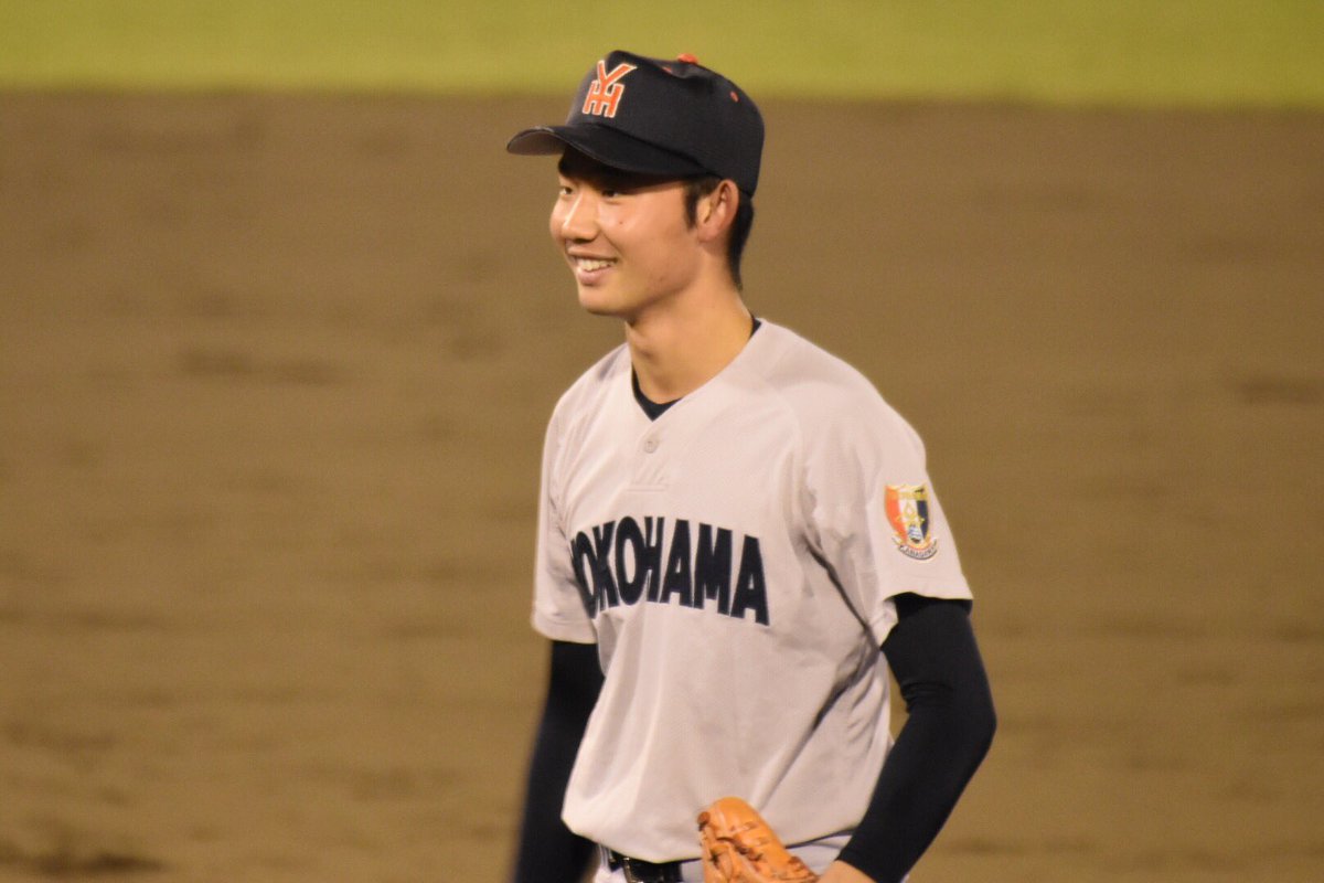 ট ইট র Isgram0721 横浜高校野球部の引退試合中止のツィート どこ情報ですか 3年生のインスタ ツイッターからはそんな情報出てないと思います 天気は確かに雨っぽいですが 横浜高校 横浜高校野球部 引退試合