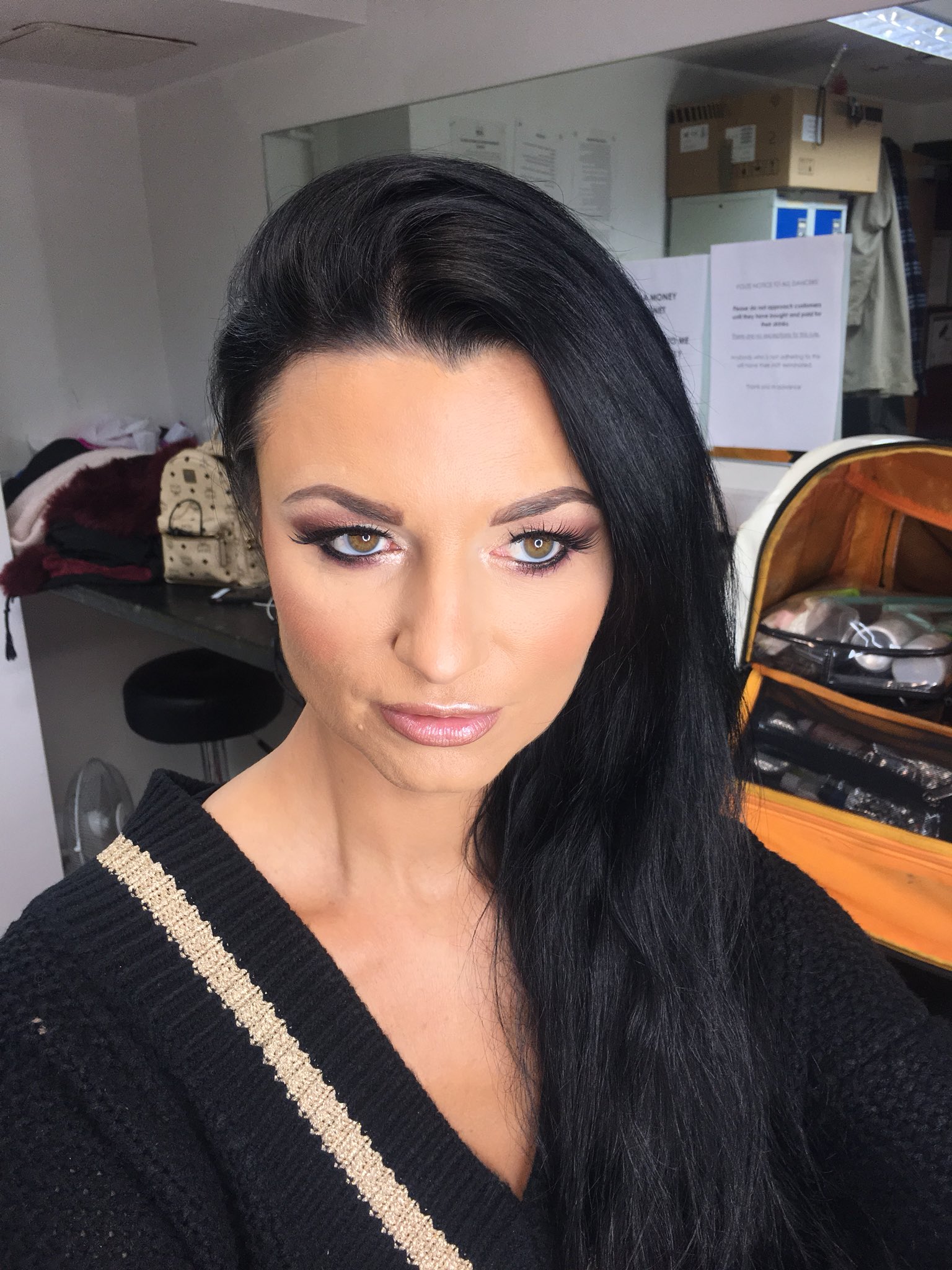 TW Pornstars - 1 pic. Ania Kinski. Twitter. #makeup by @MaddieRobinsMak 💄 #onset for @Brazzers