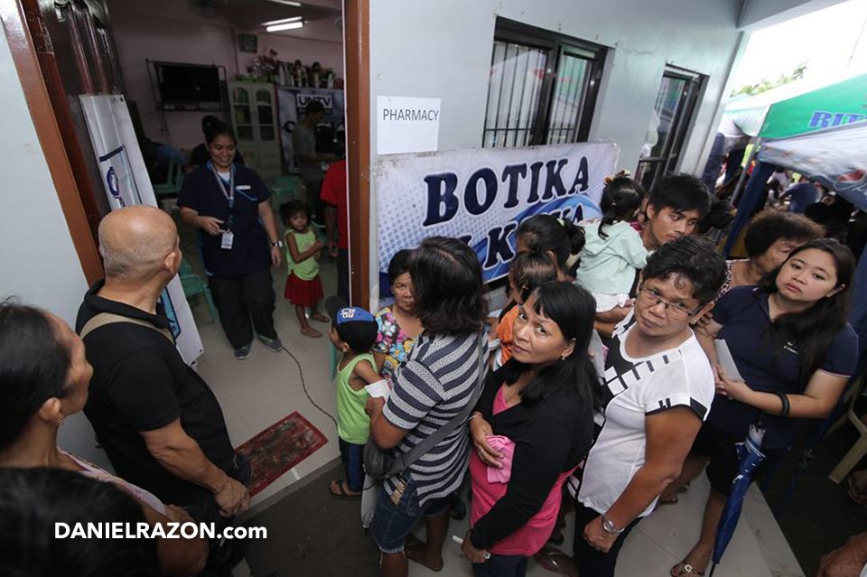 TeamKuyaDaniel's tweet photo. LOOK: @UNTVNewsRescue, @mcgidotorg, et. al. conducted medical outreach in Brgy. San Pablo Nayon, Sto. Tomas, Batangas. Thanks be to God! https://t.co/V4Uz5rJLVz