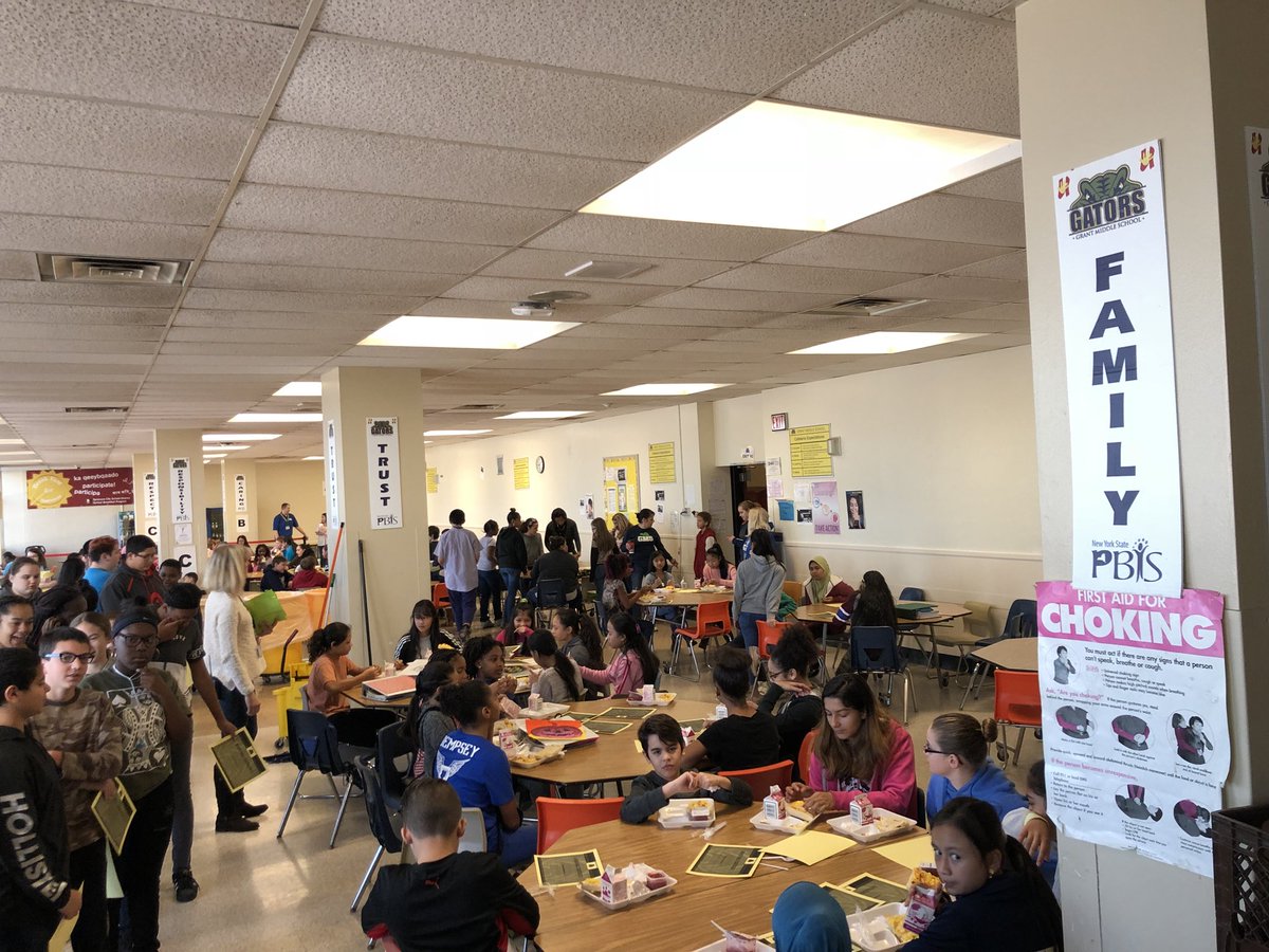 GrantGatorsSCSD's tweet photo. Congratulations GMS Honor Roll Scholars! @SyracuseSchools @mrprimerano https://t.co/pqMakmLbby