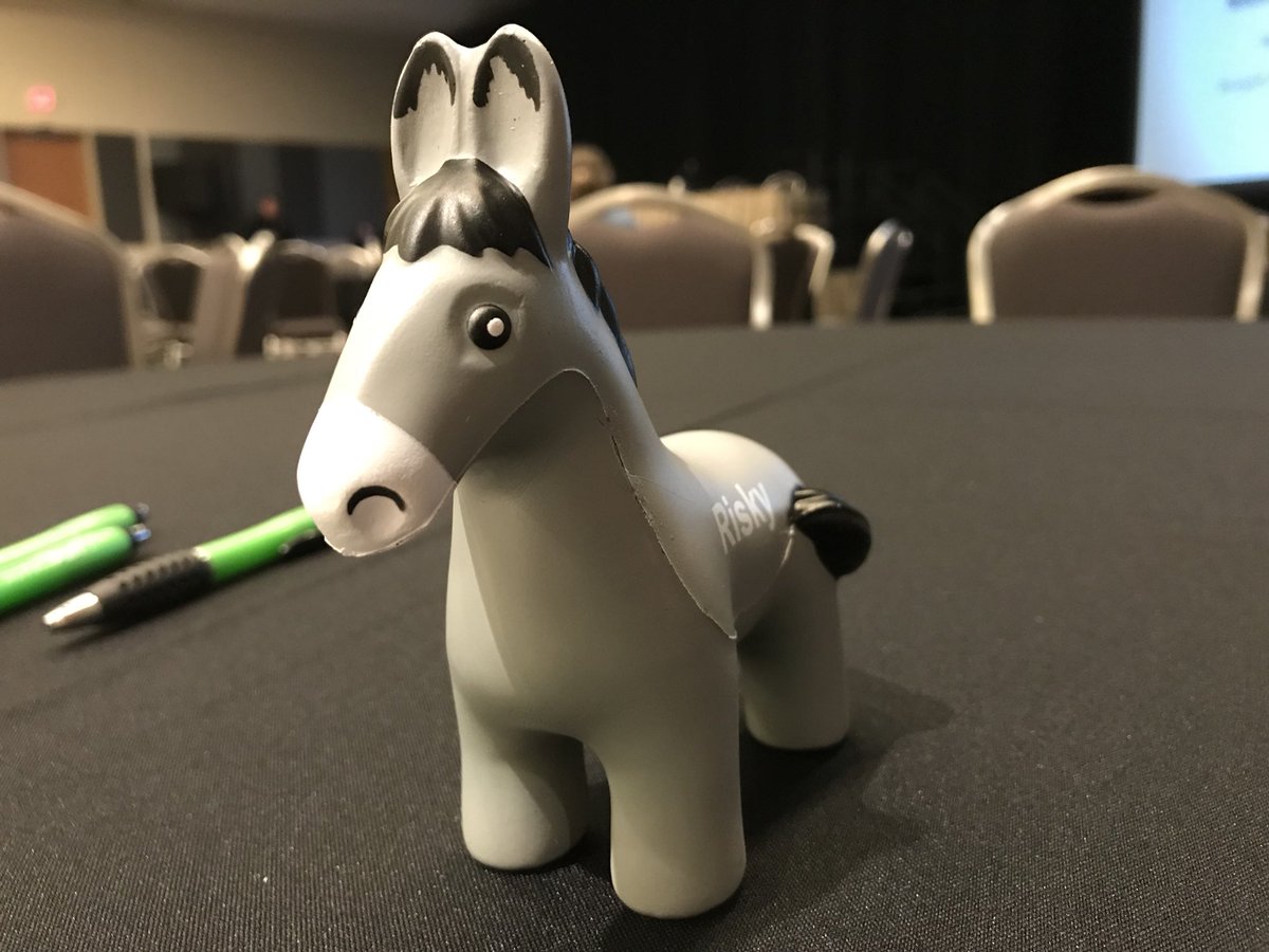burgosmv's tweet photo. Sharing my morning talk with Risky #AAEP17 https://t.co/ekONHxekIO