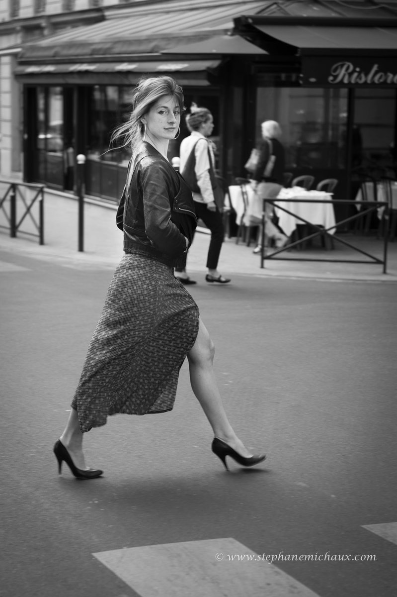 YDelneste's tweet photo. Marie Cherrier prépare son cinquième album, "Les bas-fonds de Paris" https://t.co/RZdfNG2bfX https://t.co/XA2vnBEh4r